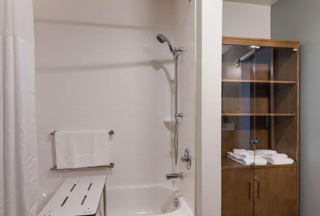 Mainstay Suites East Camden Eksteriør bilde